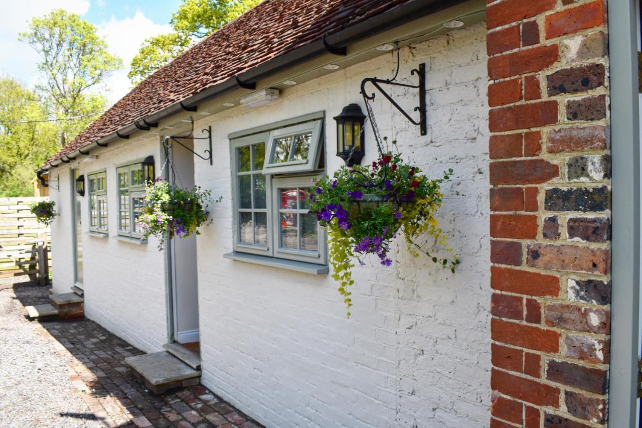 The Roebuck Inn Laughton  Exterior photo